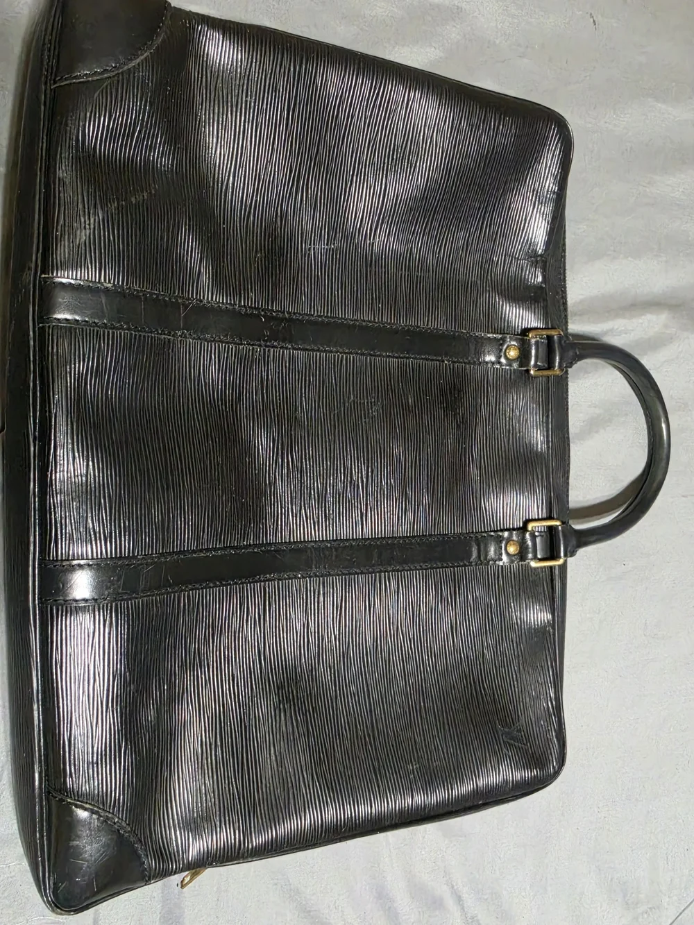 N/A sleek black